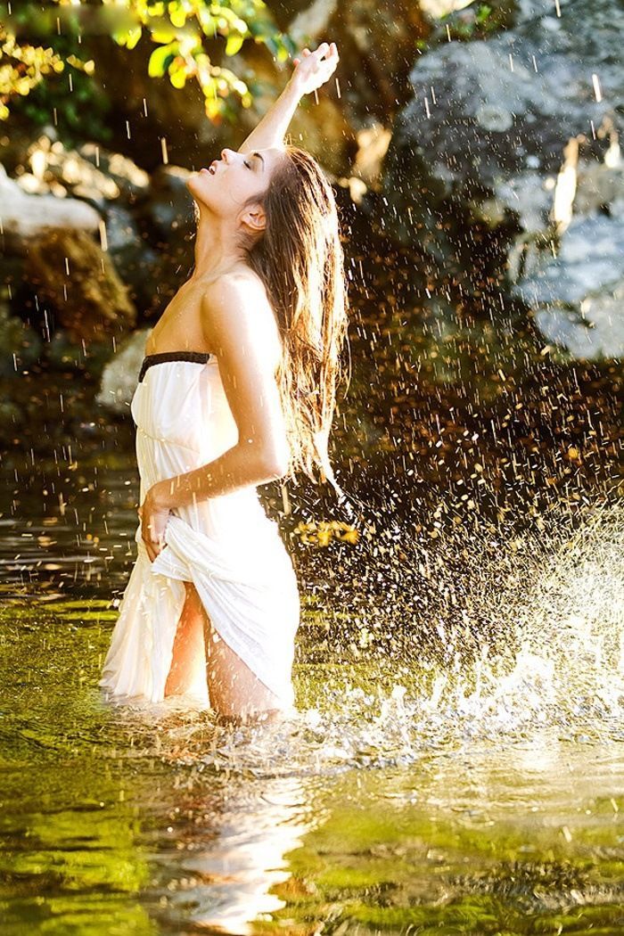 Marie Avgeropoulos in Ipoh