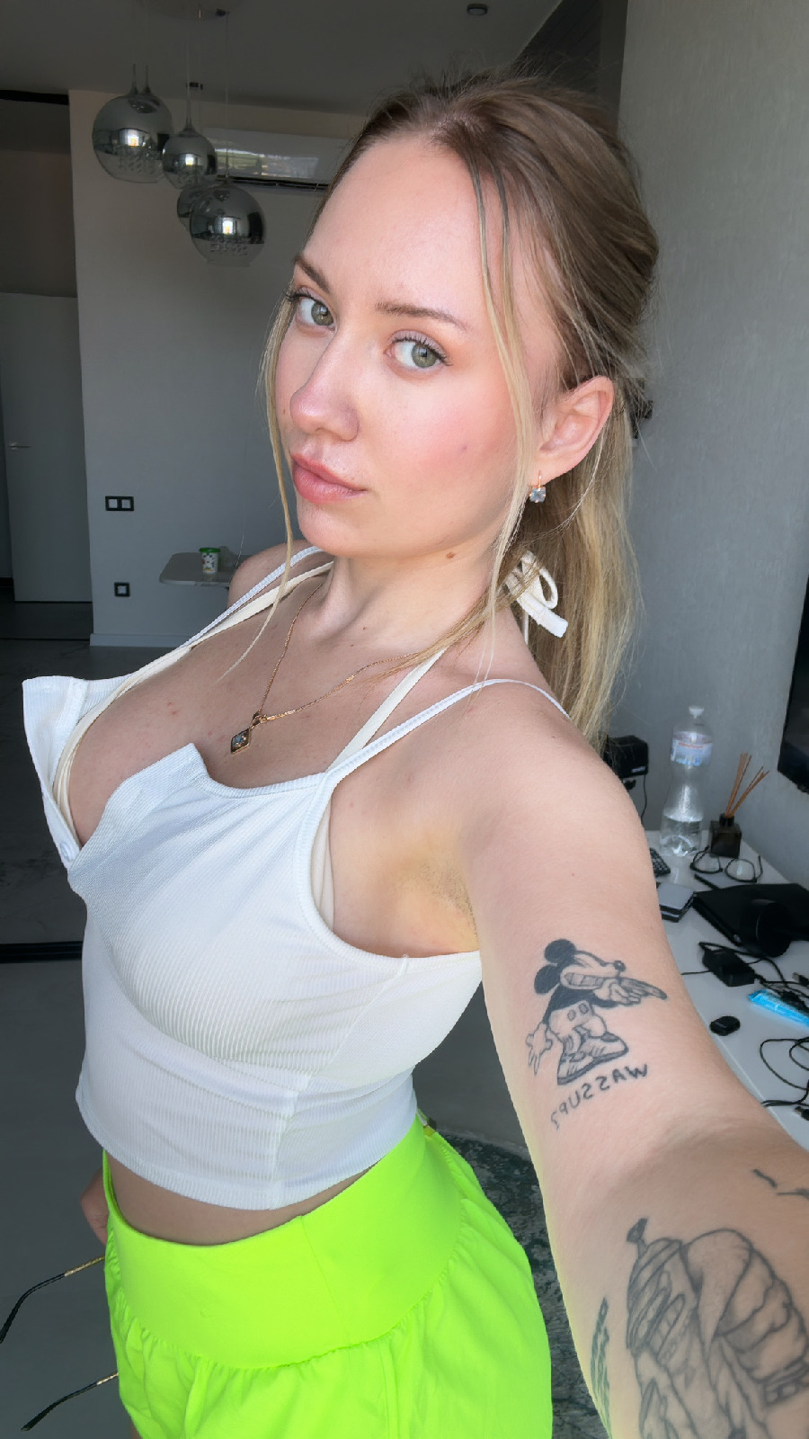 KateV in her underwear in Ipoh